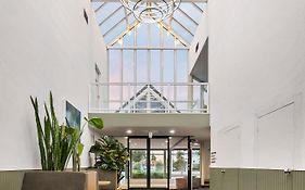 Ciloms Airport Lodge Melbourne Airport